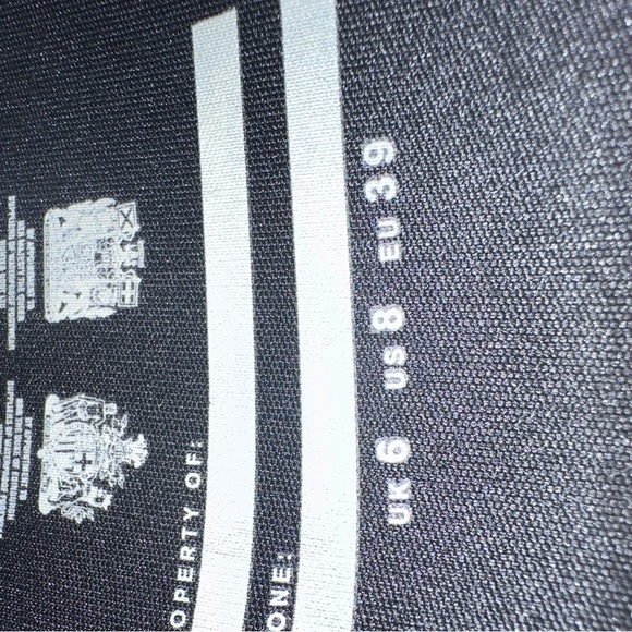 Size 8 Tall Hunter Rain boots - Picture 6 of 6